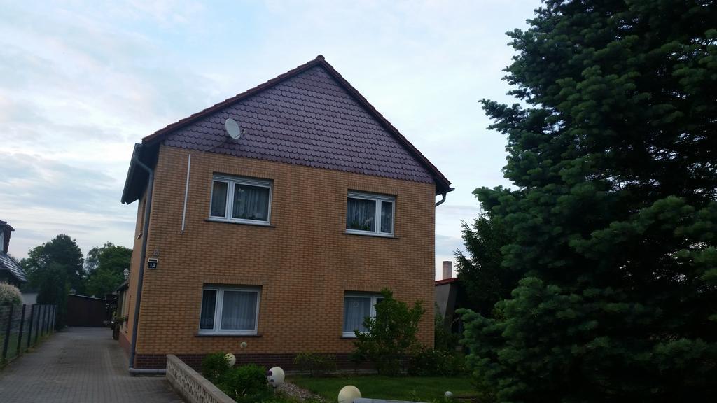 FeWo Schütz Langewahl Habitación foto